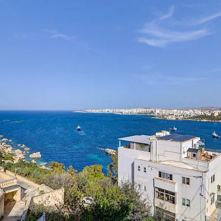 아파트 Scenic Seafront 3br By Mira