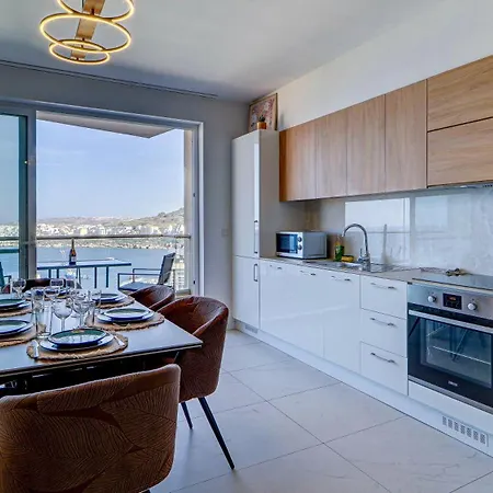 Scenic Seafront 3br By Mira 아파트 세인트폴스베이
