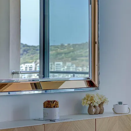 Scenic Seafront 3br By Mira 아파트 세인트폴스베이